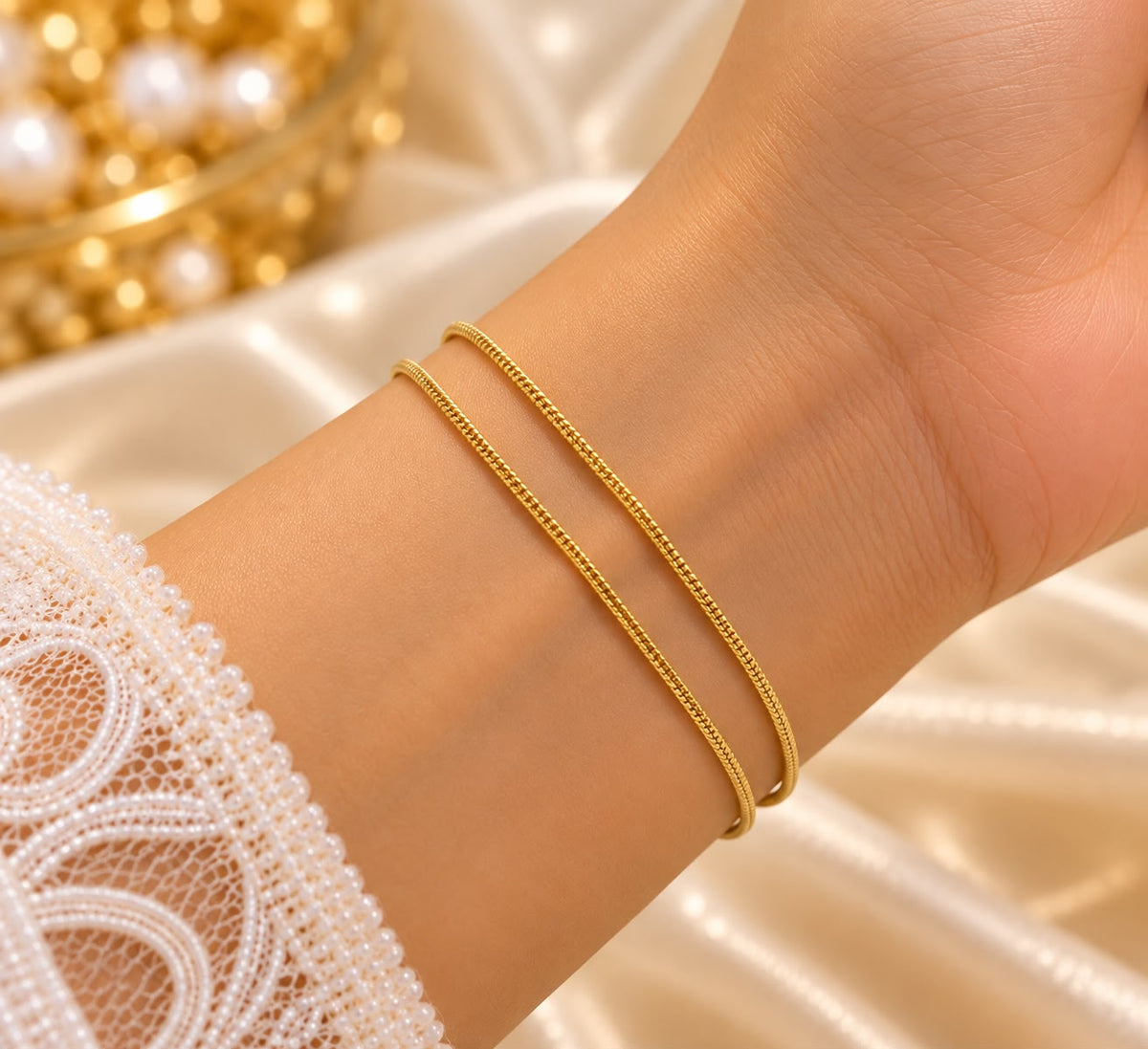 Round Chain Golden Bracelet